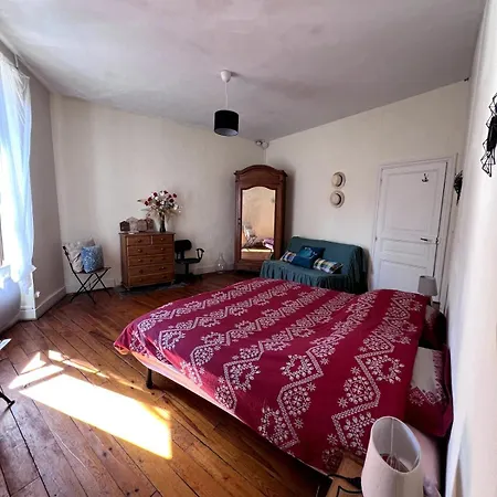Authentic House Holiday home Ardes