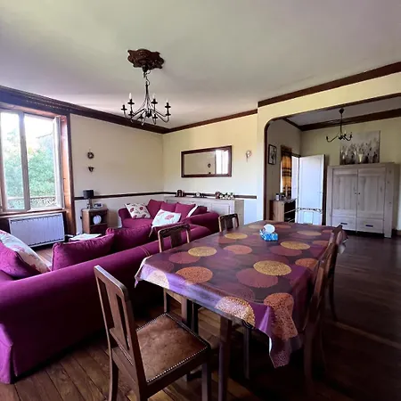 Holiday home Authentic House